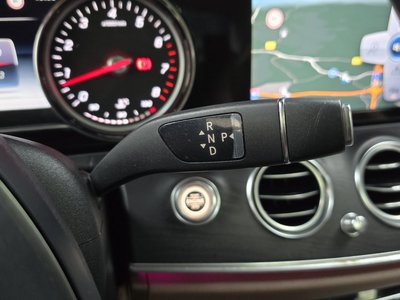 MERCEDES-BENZ E-CLASS - 9