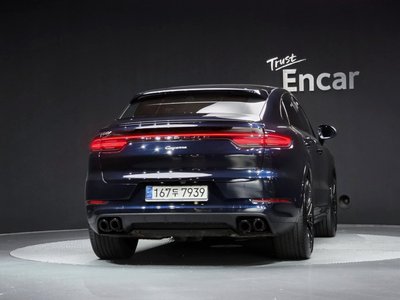 2021 Porsche CAYENNE 照片 4