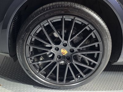 2021 Porsche CAYENNE 照片 6
