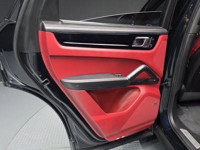 2021 Porsche CAYENNE 缩略图 15