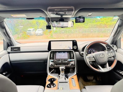 2025 Lexus LX 缩略图 16