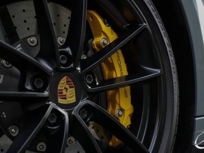 PORSCHE 911 - 9