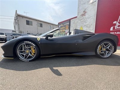 2022 Ferrari F8 SPIDER thumbnail 18