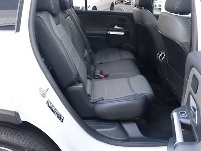 MERCEDES-BENZ GLB - 3