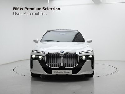 BMW 7 SERIES - 2