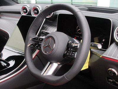 صورة مصغرة 38 لـ 2025 Mercedes-BENZ GLC