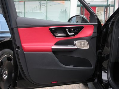 صورة مصغرة 27 لـ 2025 Mercedes-BENZ GLC