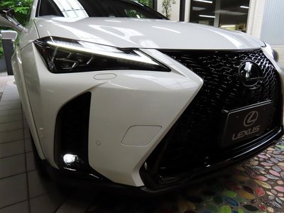 2026 LEXUS UX — фото 9