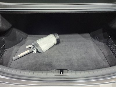 2025 Genesis G80 (RG3) thumbnail 26