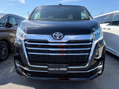 TOYOTA GRAND ACE - 2