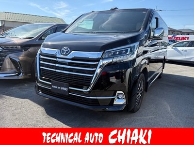 TOYOTA GRAND ACE - 1