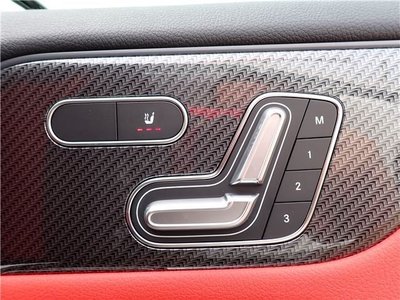 2025 Mercedes-BENZ GLA thumbnail 32