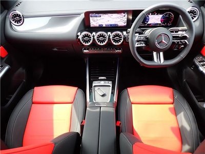 2025 Mercedes-BENZ GLA 照片 3