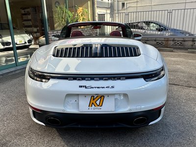 PORSCHE 911 CABRIOLET - 6