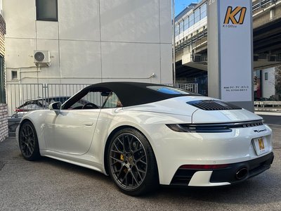 PORSCHE 911 CABRIOLET - 8