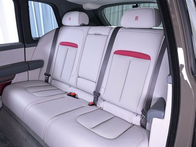 2025 ROLLS-ROYCE CULLINAN thumbnail 40