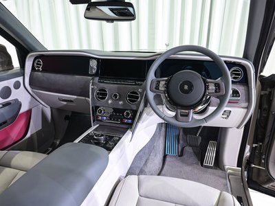 2025 ROLLS-ROYCE CULLINAN thumbnail 30