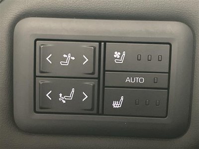 2025 TOYOTA ALPHARD — фото 8