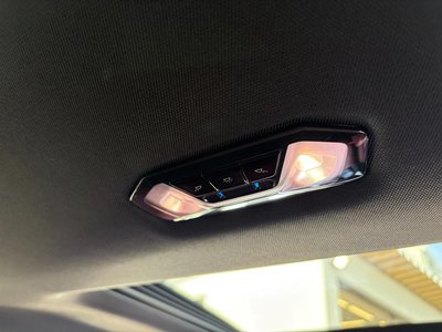صورة 28 لـ 2022 BMW I4