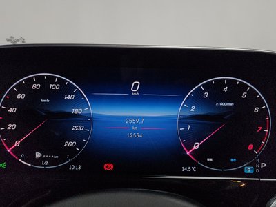 MERCEDES-BENZ E-CLASS - 8