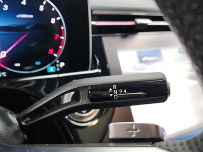 MERCEDES-BENZ E-CLASS - 9