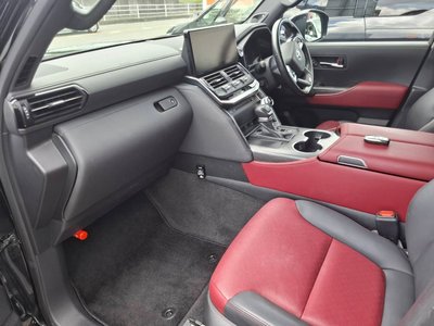2023 Toyota LAND CRUISER 300 — миниатюра 12