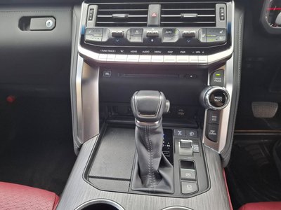 2023 Toyota LAND CRUISER 300 — миниатюра 34