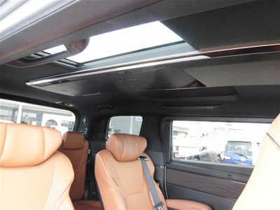 TOYOTA VELLFIRE - 10