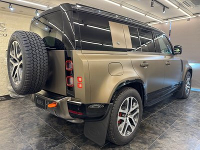 LAND ROVER DEFENDER - 7