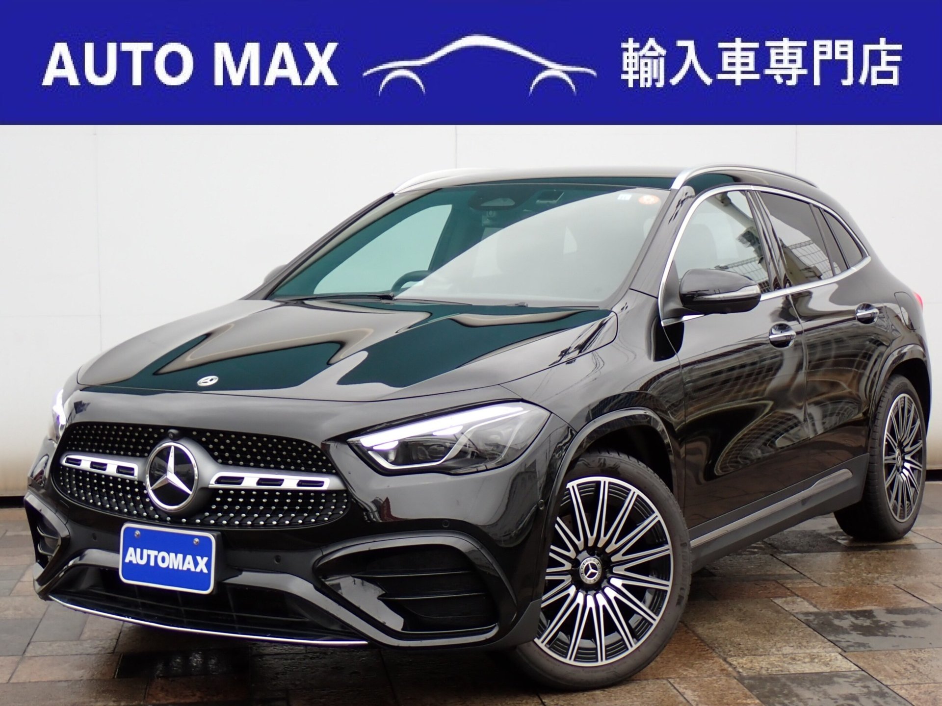 MERCEDES-BENZ GLA - View 1