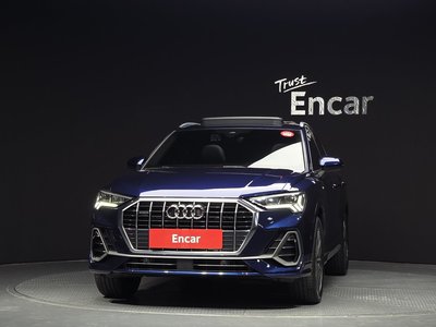 AUDI Q3 - 2