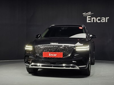 صورة 2 لـ 2023 Genesis GV70