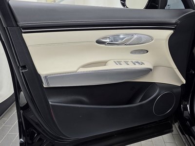 صورة مصغرة 14 لـ 2023 Genesis GV70