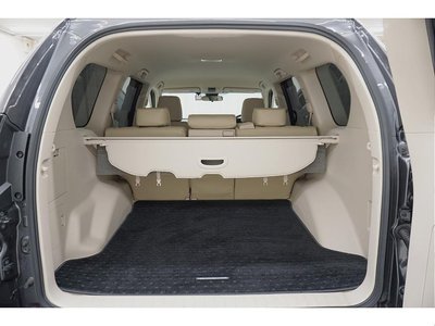 TOYOTA LAND CRUISER PRADO - 10