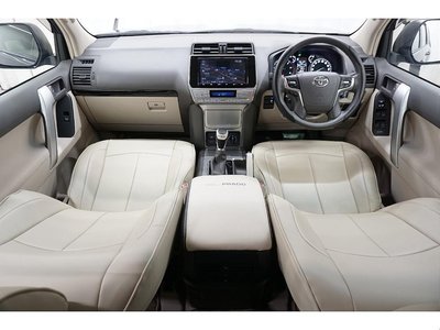TOYOTA LAND CRUISER PRADO - 3
