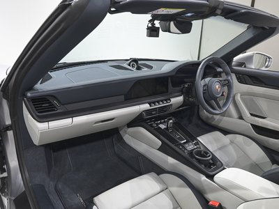 2026 Porsche 911 — миниатюра 15