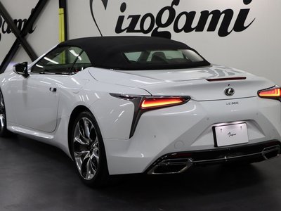 LEXUS LC CONVERTIBLE - 9