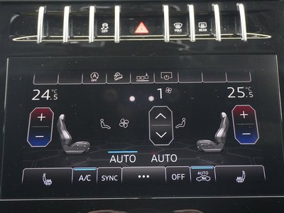 2019 Lamborghini URUS — миниатюра 30