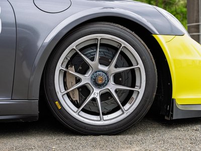 PORSCHE 911 - 4