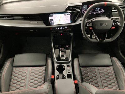 صورة مصغرة 14 لـ 2025 AUDI RS3 SEDAN