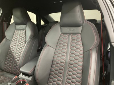 صورة مصغرة 24 لـ 2025 AUDI RS3 SEDAN