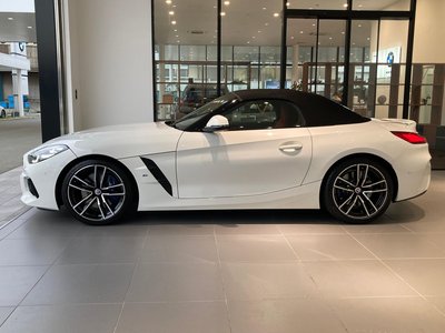 2022 BMW Z4 — фото 10