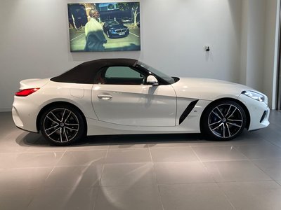 2022 BMW Z4 — фото 3