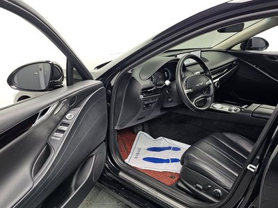 GENESIS G80 (RG3) - 10