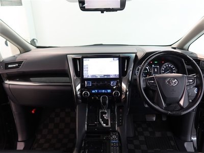 صورة 8 لـ 2020 Toyota ALPHARD
