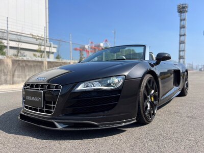 AUDI R8 SPIDER - 8