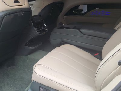 صورة مصغرة 15 لـ 2025 Bentley BENTAYGA