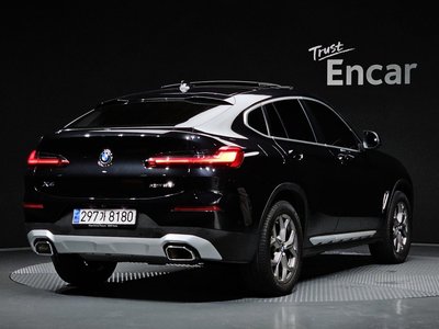 صورة 2 لـ 2023 BMW X4