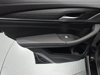 صورة مصغرة 15 لـ 2023 BMW X4