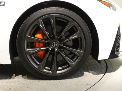 صورة 6 لـ 2023 Lexus IS